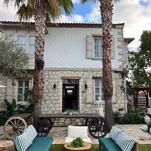 B House Alacati Otel Çeşme
